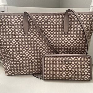 Kate Spade Link Tote + Wallet Set